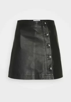 Selected Femme Slfdora Short Skirt - A-Line Skjørt - Black -Selected Femme Butikk 059b89a69c9f4598ae5f7bcc8117fe90