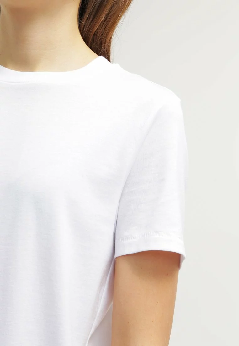 Selected Femme Slfmy Perfect Tee Box Cut - T-Shirts - Bright White 5 Selected Femme Slfmy Perfect Tee Box Cut - T-Shirts - Bright White - Bilde 5