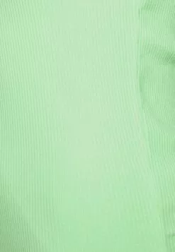 Selected Femme Slfanna O-Neck Tank Noos - Topper - Absinth Green -Selected Femme Butikk 0c010264d4c04fc7b42819ecabfc7cb5