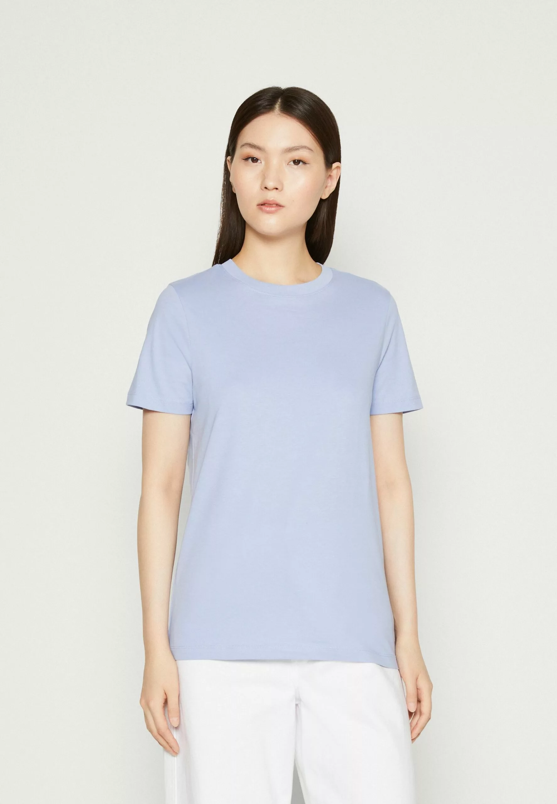 Selected Femme Slfmyessential Ss O-Neck Noos - T-Shirts - Blue Heron 1 Selected Femme Slfmyessential Ss O-Neck Noos - T-Shirts - Blue Heron