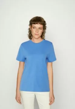 Selected Femme Slfmyessential Ss O-Neck Noos - T-Shirts - Ultramarine