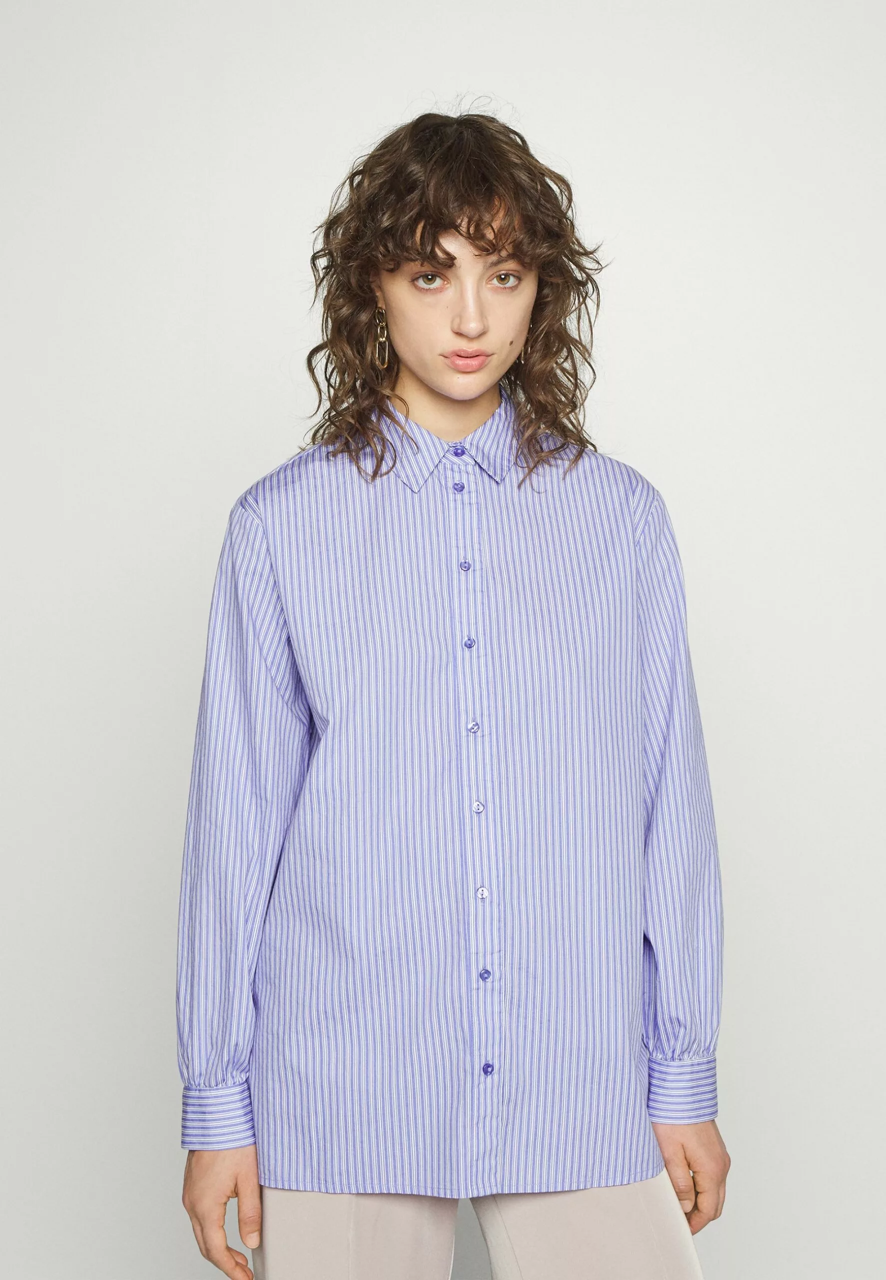 Selected Femme Slfreka- Skjorte - Blue 1 Selected Femme Slfreka- Skjorte - Blue