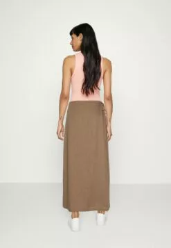 Selected Femme Slfeloisa Ankle Wrap Skirt - Omslagsskjørt - Tigers Eye -Selected Femme Butikk 2ab8c1ef037741a897420994a024dc13