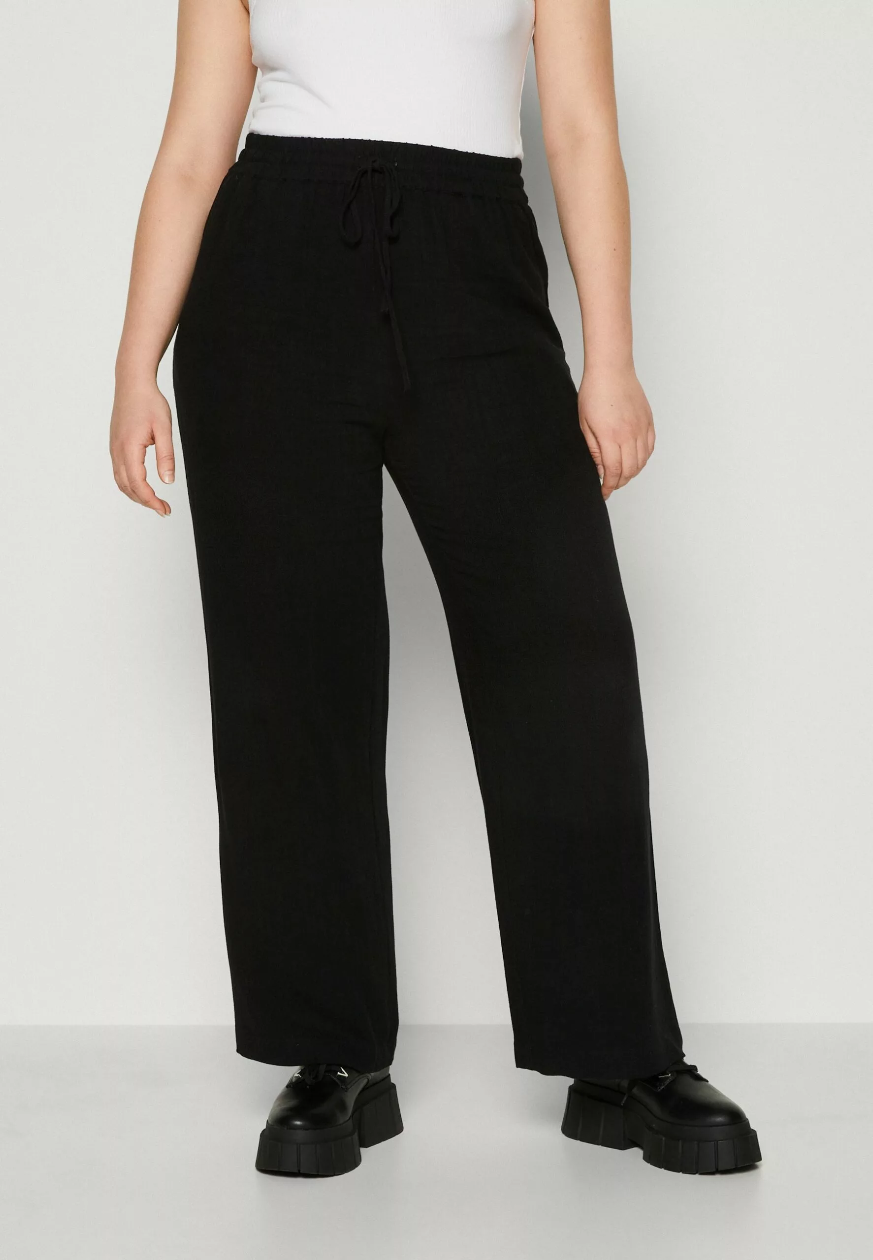 Slfviva Gulia Long Pant Curve - Bukse - Black 1 Slfviva Gulia Long Pant Curve - Bukse - Black