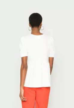 Selected Femme Janna Peplum - Bluse - Snow White -Selected Femme Butikk 358ac35d2010444e9fff357ec1292e9f