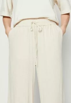 Selected Femme Slfviva Gulia MwNoos - Bukse - Sandshell 9 Selected Femme Slfviva Gulia MwNoos - Bukse - Sandshell -Selected Femme Butikk 3a3e62042ad3417c837c842306586f27