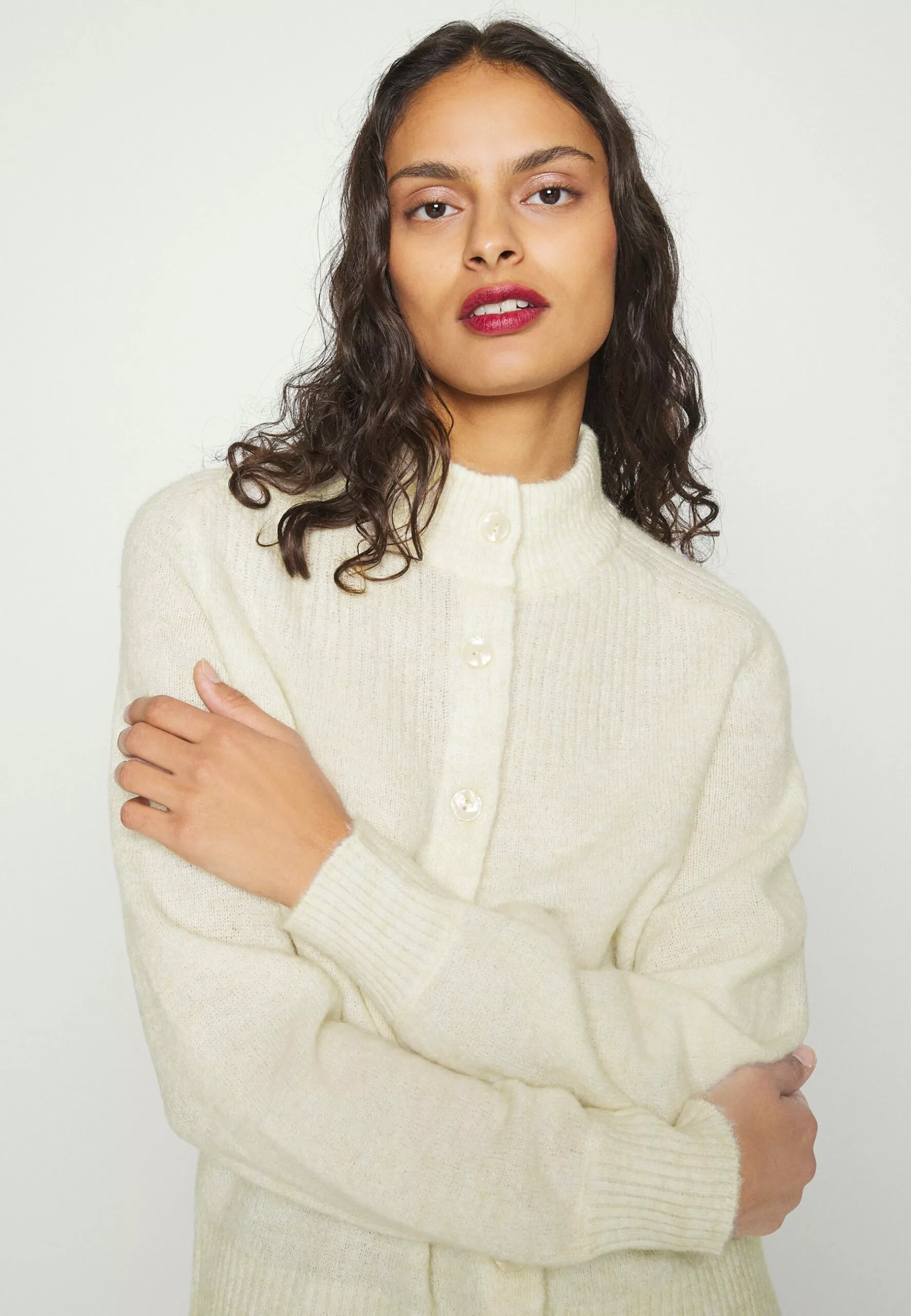 Selected Femme Slfmally Cardigan Camp - Cardigan - Birch 4 Selected Femme Slfmally Cardigan Camp - Cardigan - Birch - Bilde 4