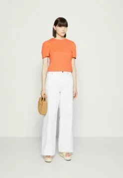 Front -Selected Femme Butikk 3ab718f4d33f4789b3f934140dea6318