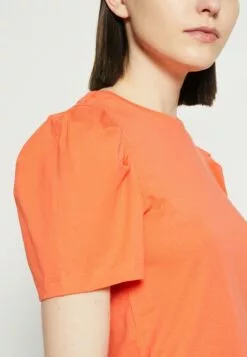 Selected Femme Slfofelia O Neck Tee - T-Shirts Med Print - Emberglow 9 Selected Femme Slfofelia O Neck Tee - T-Shirts Med Print - Emberglow -Selected Femme Butikk 451aa16b35a14ea39e506f3db65c46d5