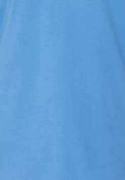 Selected Femme Slfmyessential Ss O-Neck Noos - T-Shirts - Ultramarine -Selected Femme Butikk 4ad9afa8f0674b3fb9a97d03cbf40f62