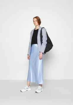 Front -Selected Femme Butikk 4afada2f3e33404a8055b5785f09942a