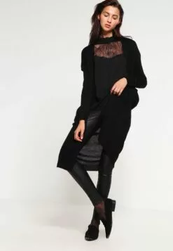 Front -Selected Femme Butikk 506b6b4f357945cc96329a56e9924c6e