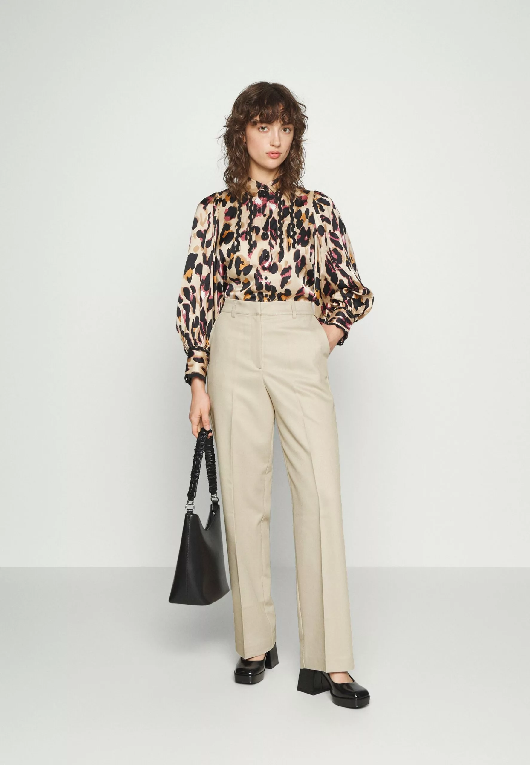 Selected Femme Slfsvale Wide Pant - Bukse - Birch 2 Selected Femme Slfsvale Wide Pant - Bukse - Birch - Bilde 2