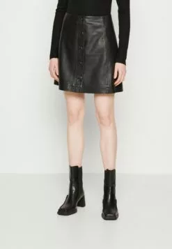 Front 37 Selected Femme Slfdora Short Skirt - A-Line Skjørt - Black