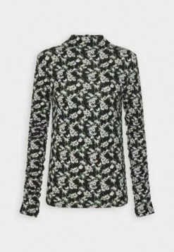 Selected Femme Slffinka T Neck - Topper Langermet - Black -Selected Femme Butikk 5674c12d4a8744cba8300d58f512d85c