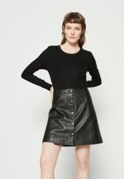 Selected Femme Slfdora Short Skirt - A-Line Skjørt - Black -Selected Femme Butikk 5aa11adbff7c4e9b8a4c1821cac38c12