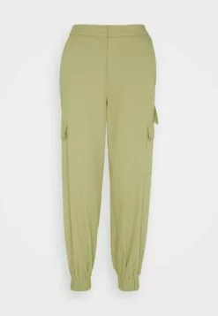 Selected Femme Slfcille Pant - Cargobukse - Basil 10 Selected Femme Slfcille Pant - Cargobukse - Basil -Selected Femme Butikk 5e8c34d11ff548d390d8d2c248f44686