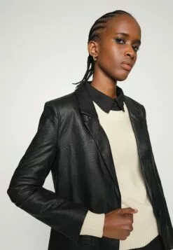 Selected Femme Strikkegenser - Birch 9 Selected Femme Strikkegenser - Birch -Selected Femme Butikk 5ed8c454ff3543cca6a080d92a743c4f