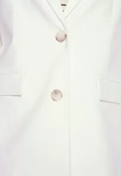 Selected Femme Slfeliana - Blazer - Snow White -Selected Femme Butikk 6aab3e684ddb437fb84ba3e0d11e92fd