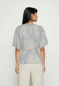 Selected Femme Slfvalencia Wrap - Bluse - Blue Heron -Selected Femme Butikk 8101aed3736643c996304b2cc92f69f7