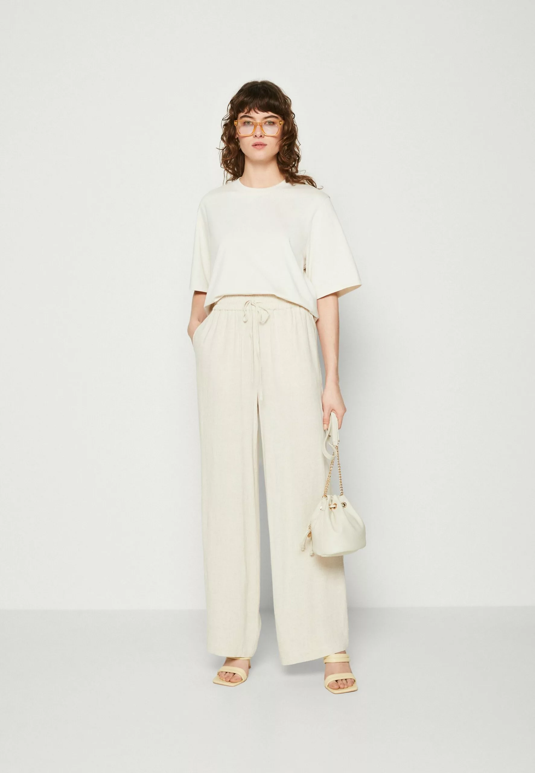 Selected Femme Slfviva Gulia MwNoos - Bukse - Sandshell 2 Selected Femme Slfviva Gulia MwNoos - Bukse - Sandshell - Bilde 2