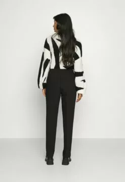 Selected Femme Bukse - Black -Selected Femme Butikk 9014b87b385c4e08af07ae01934c274a