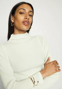 Selected Femme Slfbea Ls B Noos - Bluse - Snow White -Selected Femme Butikk 9a9c50b080bb45c5ad431d8f7edfb7e3