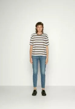 Front -Selected Femme Butikk a3117aafd2ea46d4979371f2ed80973a