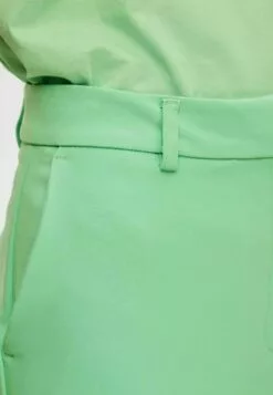 Selected Femme Myla Wide- Bukse - Absinthe Green -Selected Femme Butikk a788a43769334d6c9cbb8ce0aa66f1d9