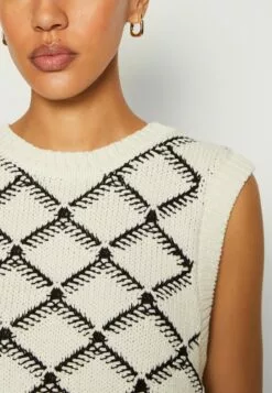 Selected Femme Slfolivia Cropped Vest - Strikkegenser - Birch 11 Selected Femme Slfolivia Cropped Vest - Strikkegenser - Birch -Selected Femme Butikk aa208e31359f4f00a01fe37688586d5f