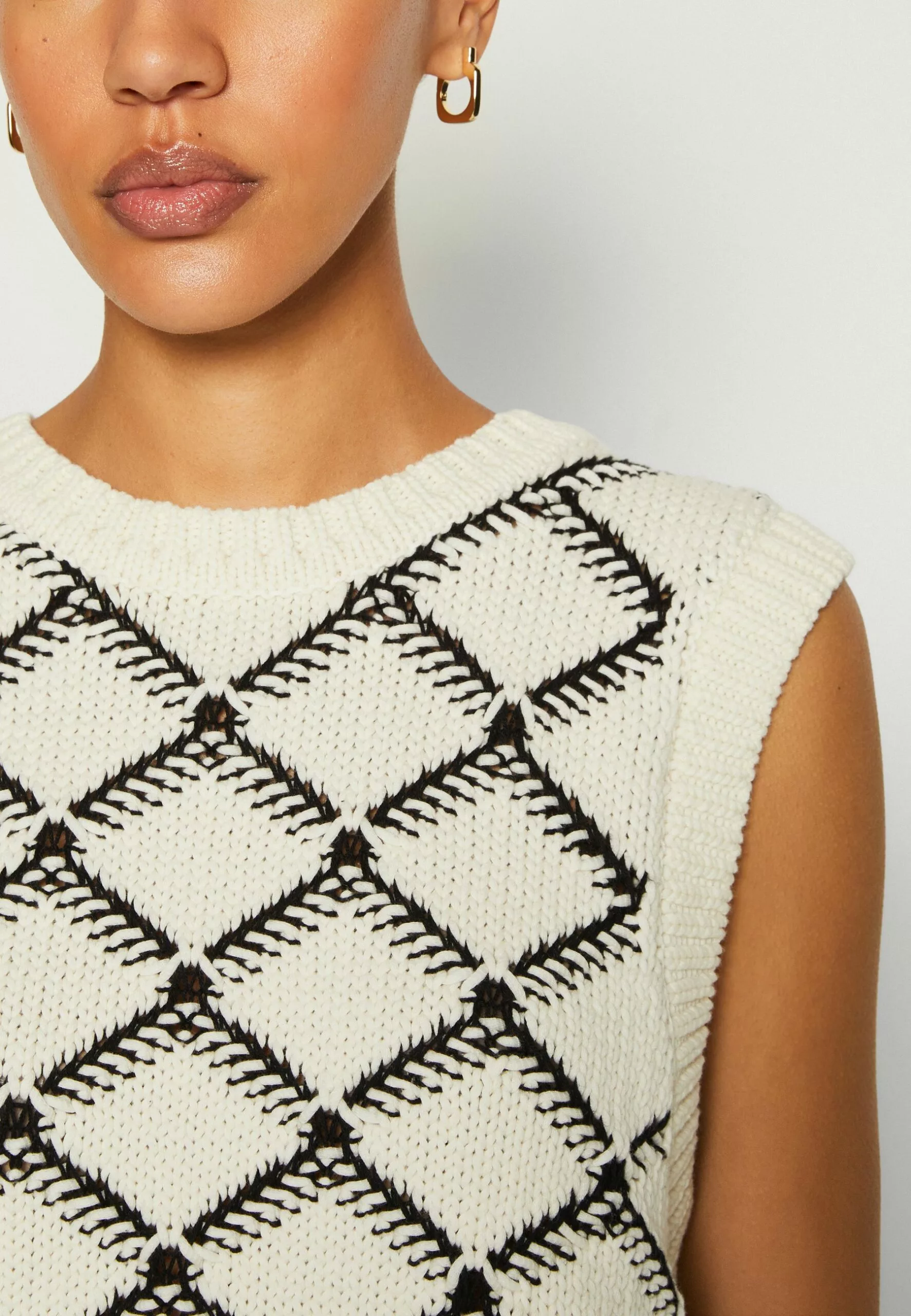 Selected Femme Slfolivia Cropped Vest - Strikkegenser - Birch 6 Selected Femme Slfolivia Cropped Vest - Strikkegenser - Birch - Bilde 6