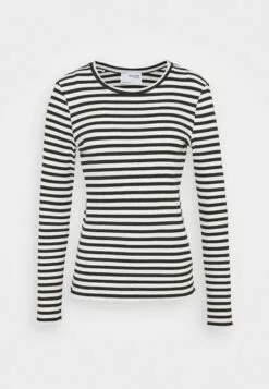 Selected Femme Slfanna Ls Crew Neck Str Noos - Strikkegenser - Black/Snow White Stripes 10 Selected Femme Slfanna Ls Crew Neck Str Noos - Strikkegenser - Black/Snow White Stripes -Selected Femme Butikk bbaf8915271e4743b5f73f4fd0122a15