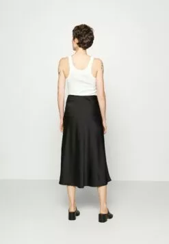 Selected Femme Slflena Midi Skirt - A-Line Skjørt - Black -Selected Femme Butikk c5c72cae198247c9acc9f0441c616e28
