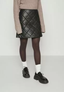 Selected Femme Slfisolde Skirt - Miniskjørt - Black