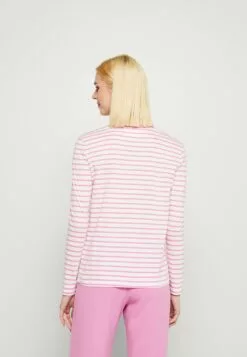 Selected Femme Slfessential Striped O Neck - Topper Langermet - Cyclamen -Selected Femme Butikk ccdc24ae2b6e4b16b34380ec705ae9ec