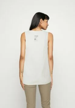 Selected Femme Slfcecilie Tank - Topper - Cloud Dancer -Selected Femme Butikk d349bcd3e40f4e26a89652fbaf948c7c