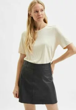 Selected Femme Slfstella Tee B Noos - T-Shirts - Sandshell
