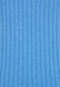 Selected Femme Slflydia New O-Neck- Strikkegenser - Ultramarine 5 Selected Femme Slflydia New O-Neck- Strikkegenser - Ultramarine -Selected Femme Butikk d9098c503b984afaa71972a3e98594ae