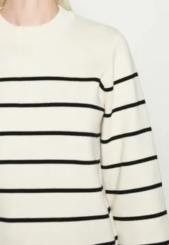 Slfliva Long O-Neck - Strikkegenser - Birch/Black 11 Slfliva Long O-Neck - Strikkegenser - Birch/Black -Selected Femme Butikk de8f78867bc84ed8b88c30f7f91d53e5