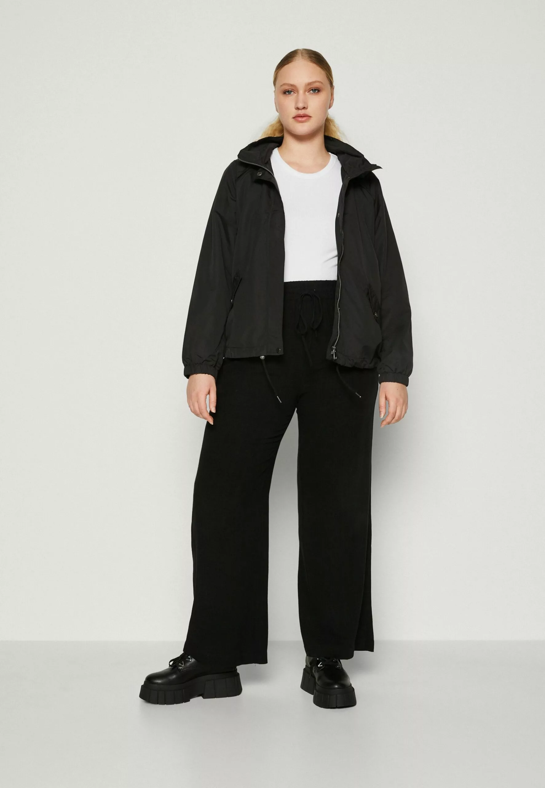 Slfviva Gulia Long Pant Curve - Bukse - Black 2 Slfviva Gulia Long Pant Curve - Bukse - Black - Bilde 2
