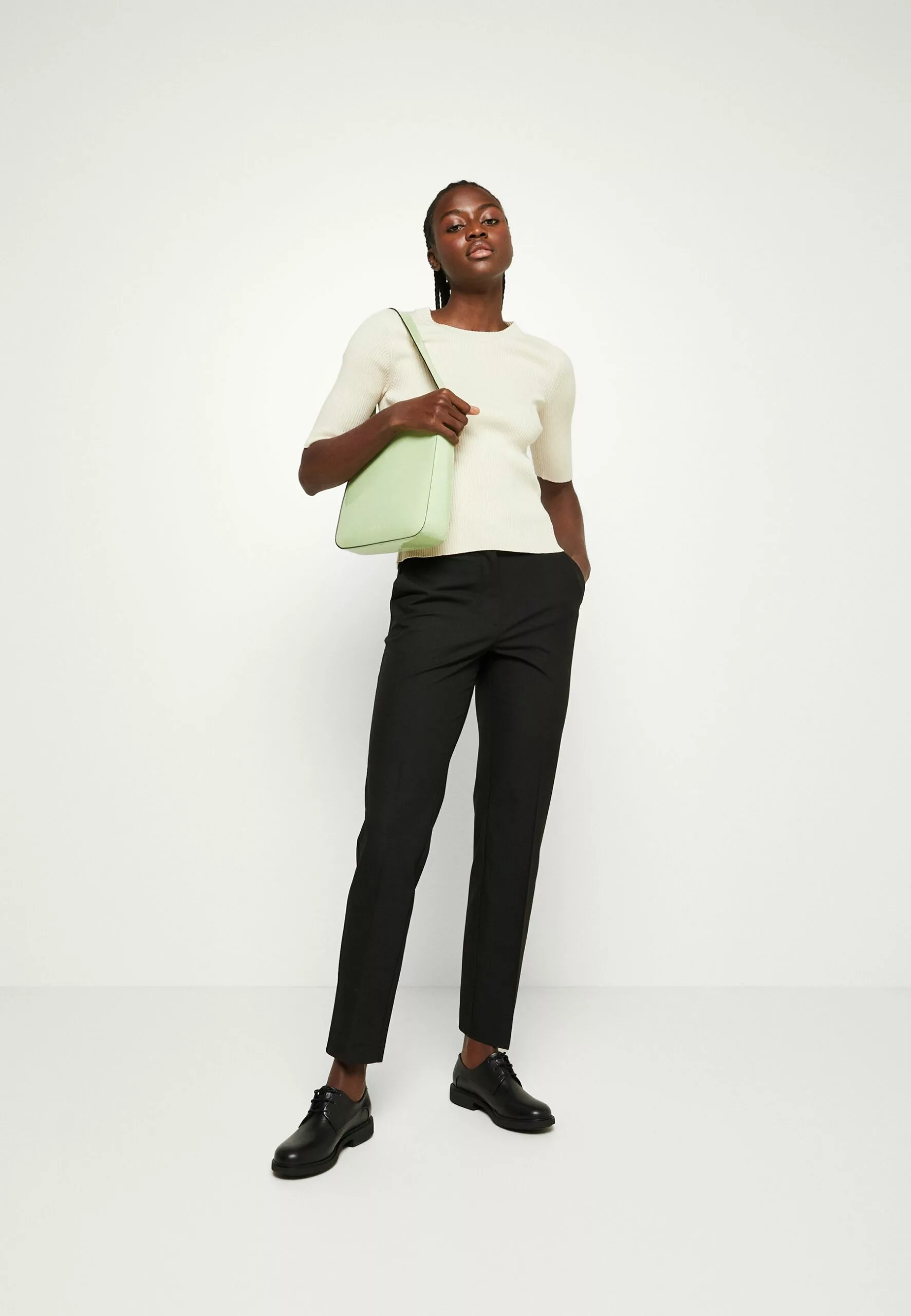 Selected Femme Slfmala O Neck - T-Shirts - Birch 2 Selected Femme Slfmala O Neck - T-Shirts - Birch - Bilde 2