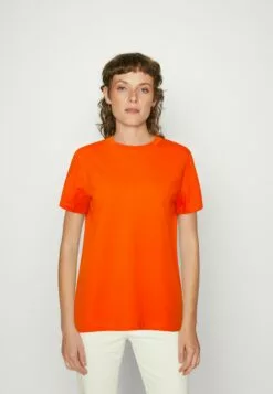 Selected Femme Slfmyessential Ss O-Neck Noos - T-Shirts - Orangeade