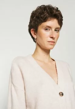 Selected Femme Maline Ls LongNoos - Cardigan - Birch -Selected Femme Butikk eea7432bf0274066812aca2098e5d555