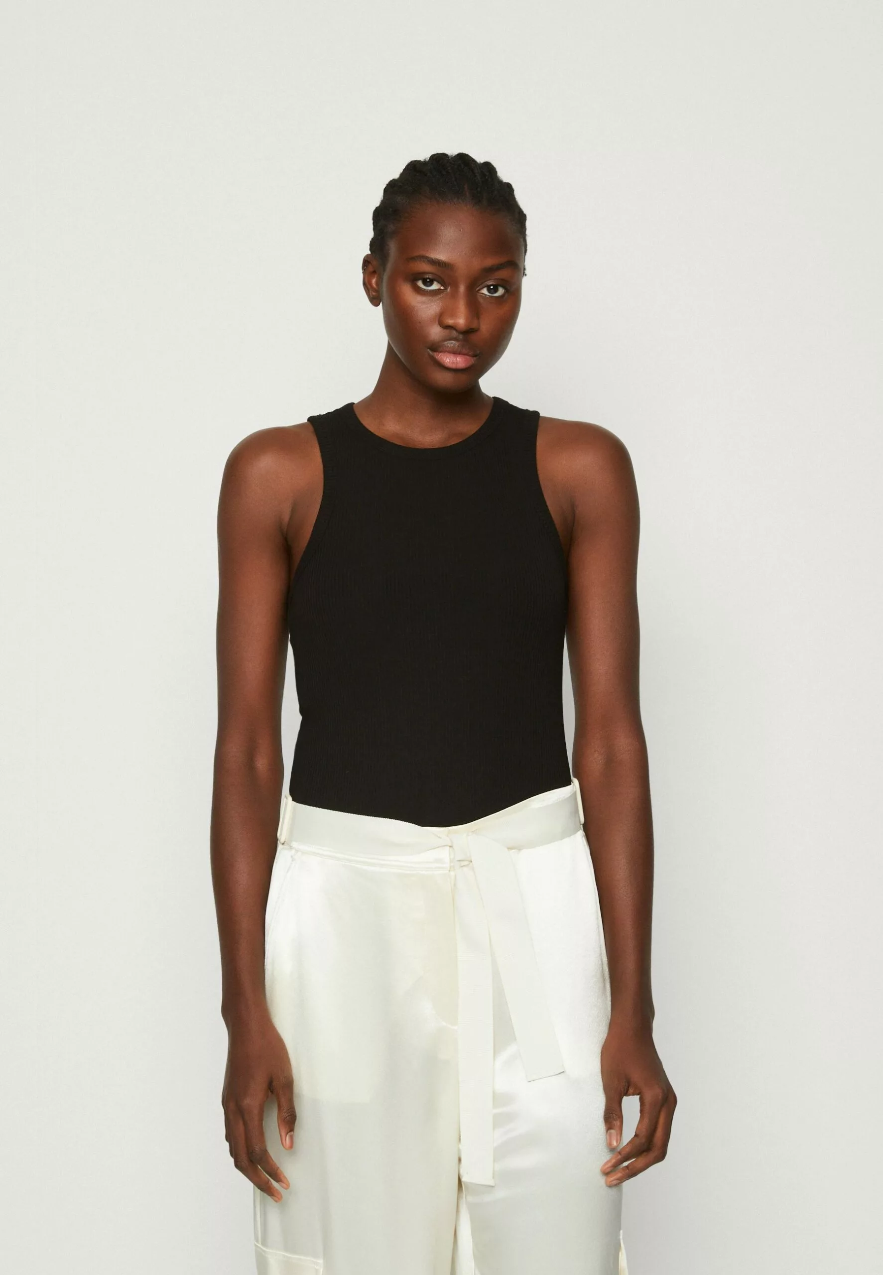 Selected Femme Slfanna O-Neck Tank Noos - Topper - Black 1 Selected Femme Slfanna O-Neck Tank Noos - Topper - Black