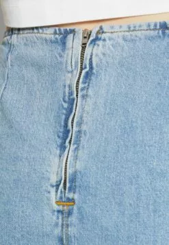 Selected Femme Slfkrista Skirt - Jeansskjørt - Light Blue Denim -Selected Femme Butikk fdcabc152ee2477ebcd4f95800f9f34b